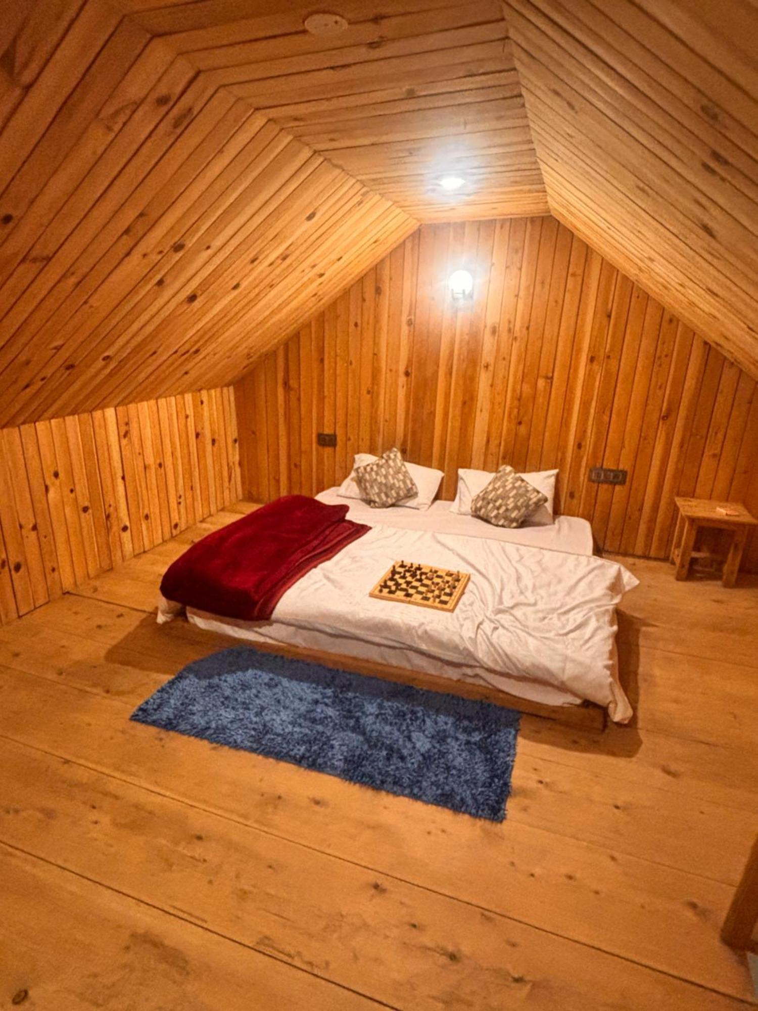 The Cozy Cabin, Jibhi Banjar Exterior photo